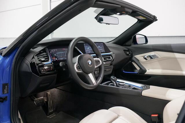 BMW Z4 Roadster sDrive20i M-Sport | Stoelverwarming | Achteruitrijcamera