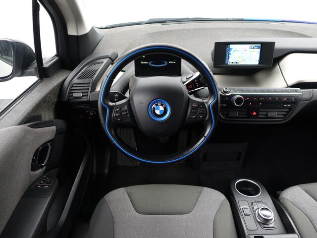BMW i3 High Voltage Edition 94Ah 33 kWh- Xenon Led, Park Assist, Stoelverwarming, Navigatie, Cruise, Privacy Glass