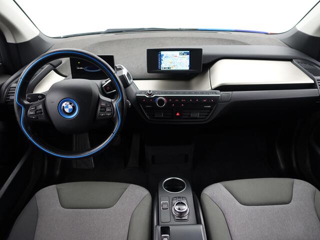 BMW i3 High Voltage Edition 94Ah 33 kWh- Xenon Led, Park Assist, Stoelverwarming, Navigatie, Cruise, Privacy Glass