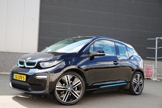 BMW i3 Executive 94Ah 33 kWh Schuifdak/ Adaptive/ Trekhaak/ W.pomp