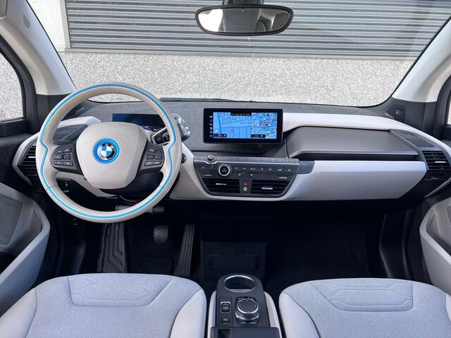 BMW i3 Executive 94Ah 33 kWh Schuifdak/ Adaptive/ Trekhaak/ W.pomp