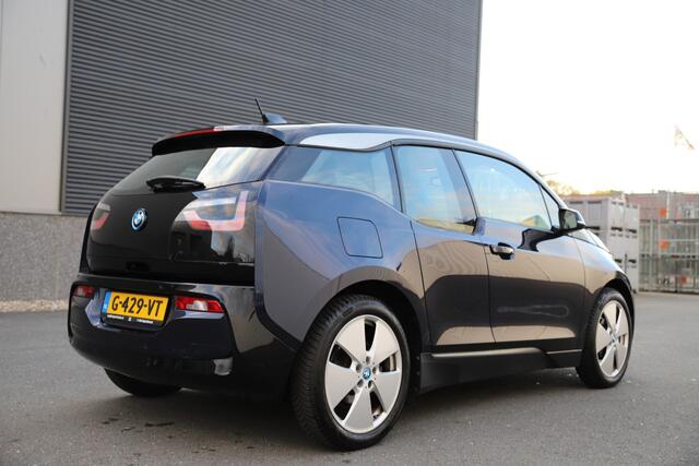 BMW i3 120Ah 42 kWh /Warmtepomp/33.000kmLED/All-season/Cruise/3-Fase