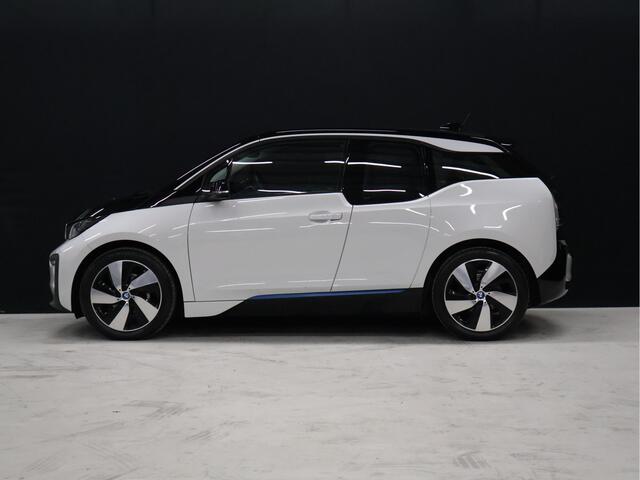 BMW i3 S 94Ah 33 kWh [PDC ACHTER, LEDVERLICHTING, BLUETOOTH, CRUISE, CLIMATE, NAVIGATIE, NIEUWSTAAT]