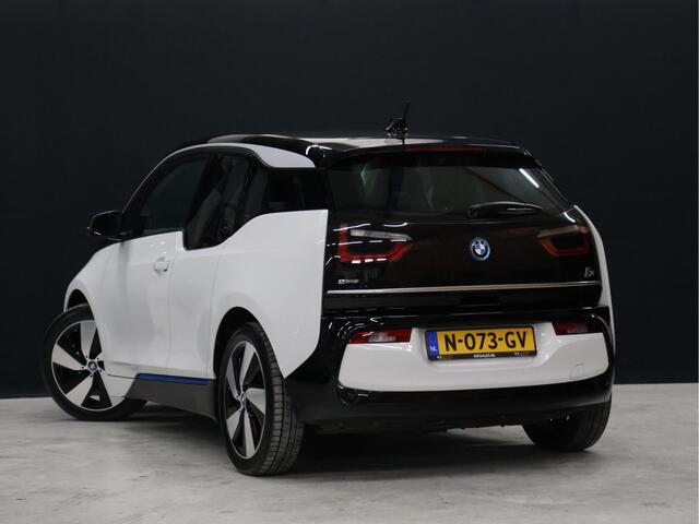 BMW i3 S 94Ah 33 kWh [PDC ACHTER, LEDVERLICHTING, BLUETOOTH, CRUISE, CLIMATE, NAVIGATIE, NIEUWSTAAT]
