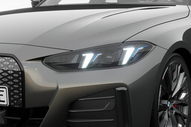 BMW i4 eDrive35 M Sport Edition | M Sport Pro | Comfort Pack | Elektrisch bediend glazen schuif-/kanteldak