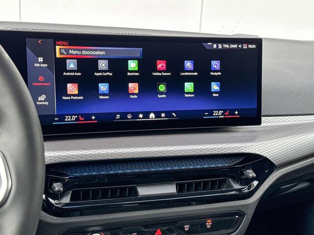 BMW i4 xDrive40 M-Sport Pro / Elektrisch bediend glazen schuif-/kanteldak / Comfort Acces / Trekhaak Elektrisch Wegklapbaar / 19"