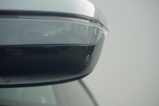 BMW i4 eDrive40 M Sport Edition 18'' / Comfort Access / Driving Assistant / HiFi System