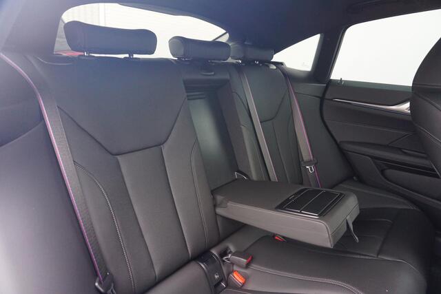 BMW i4 eDrive35 M sportpakket Pro Schuif-/kanteldak / Comfort Access / Active Cruise Control / Stuur-stoelverwarming