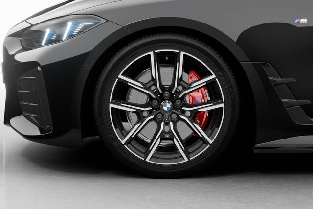 BMW i4 eDrive35 M Sport Edition | M Sport Pro | Comfort Pack | Active Cruise Control | Elektrisch bediend glazen schuif-/kanteldak