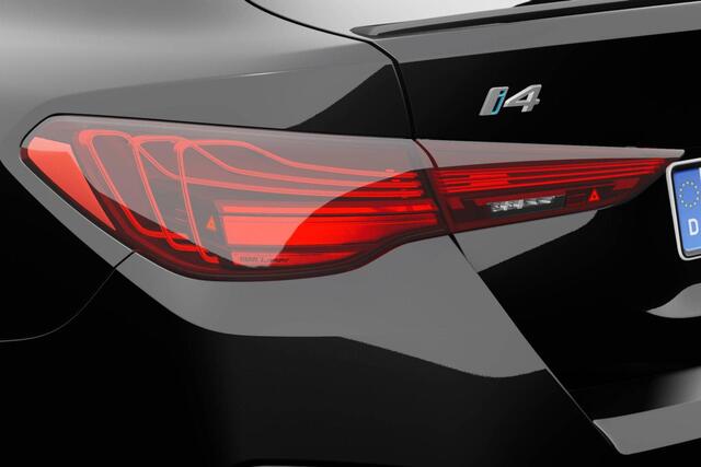 BMW i4 eDrive35 M Sport Edition | M Sport Pro | Comfort Pack | Stuurwielrand verwarmd