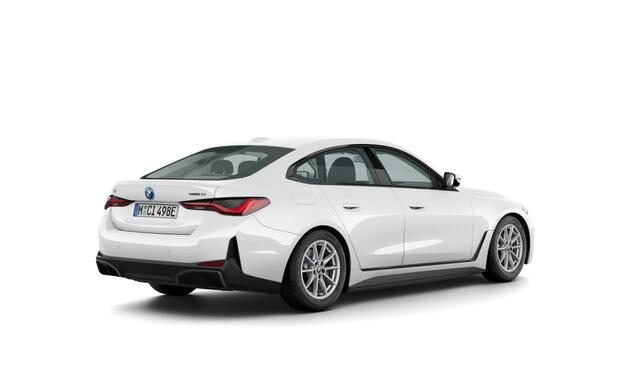 BMW i4 eDrive35 | 17'' | Active Cruise Control