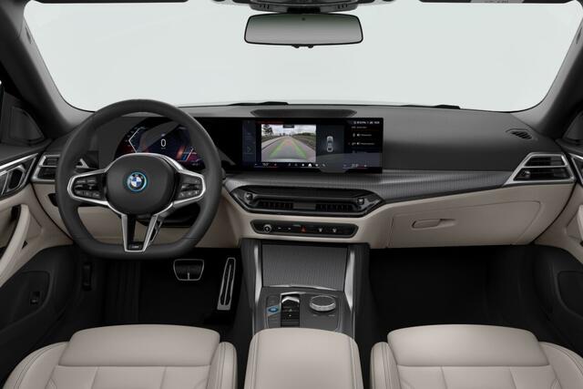 BMW i4 eDrive35 M Sport Edition | Comfort Pack | Trekhaak