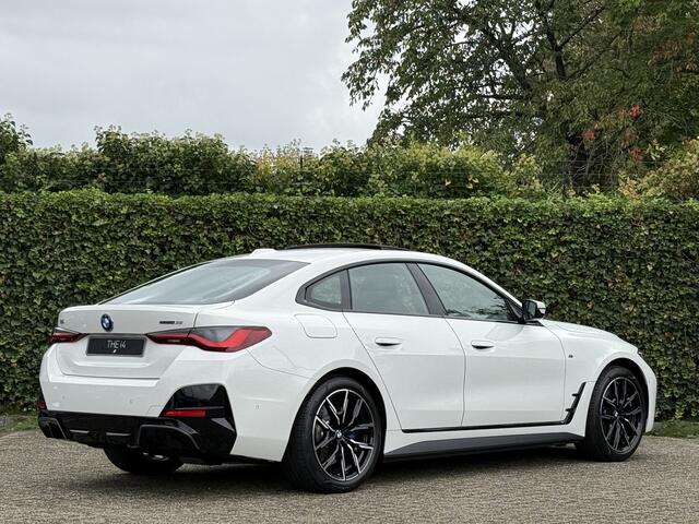 BMW i4 eDrive35 | M-Sport | 19'' | S/k-dak | HiFi | Stuur + stoelverw. | Comf. Acc. | Trekhaak | Camera