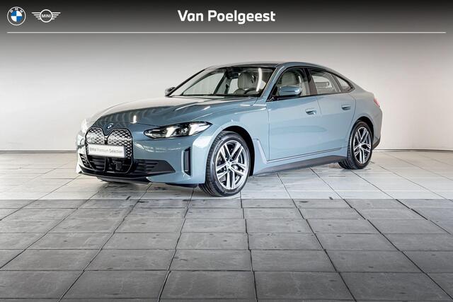 BMW i4 eDrive35