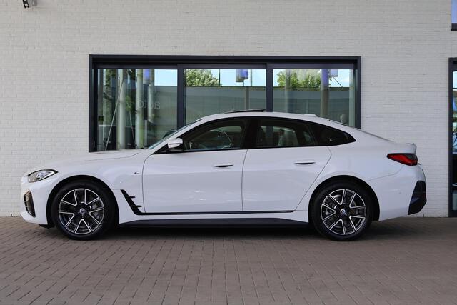 BMW i4 eDrive40 84 kWh M Sport | Panorama dak | Apple carplay