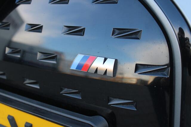 BMW i4 M50 High Executive 84 kWh | Incl. 12 maanden garantie | Assisted driving | Stoel/stuurverwarming | Stoelventilatie | Uitklapbare trekhaak | Head-up display | Memory seat | Schuif/kantel dak | Harman/Kardon | 360° camera |