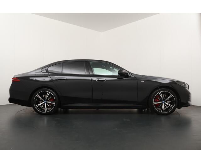 BMW i5 eDrive40 | M Sport Package Pro | Travel Package