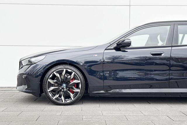BMW i5 Touring eDrive40 M Sport Edition