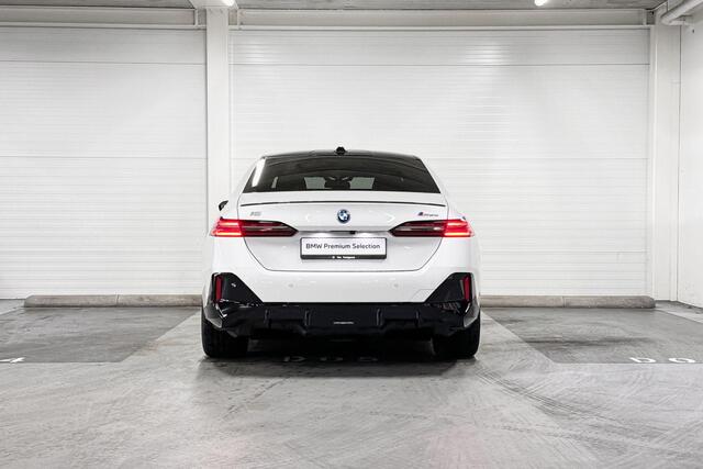BMW i5 M60 xDrive 84 kWh