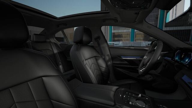 BMW i5 eDrive40 M Sport / Panoramadak / Adaptieve LED / Bowers & Wilkins / Stoelventilatie / Comfort Access / Parking Assistant Plus / Stuurverwarming