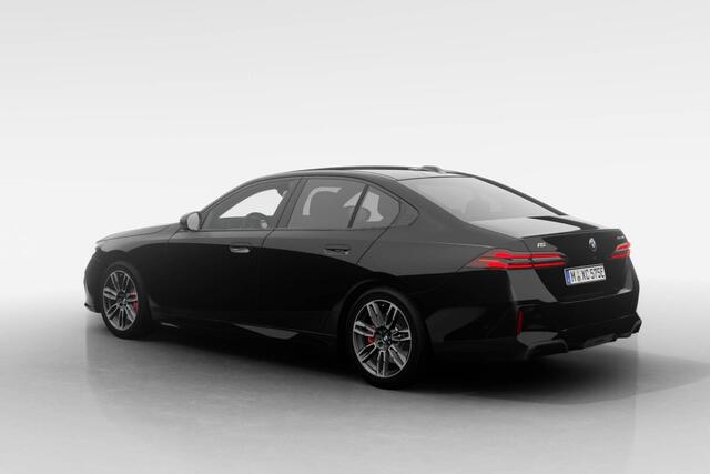 BMW i5 Sedan eDrive40 M Sport Edition | M Sport Pro | Innovation Pack | Travel Pack | Comfort Pack