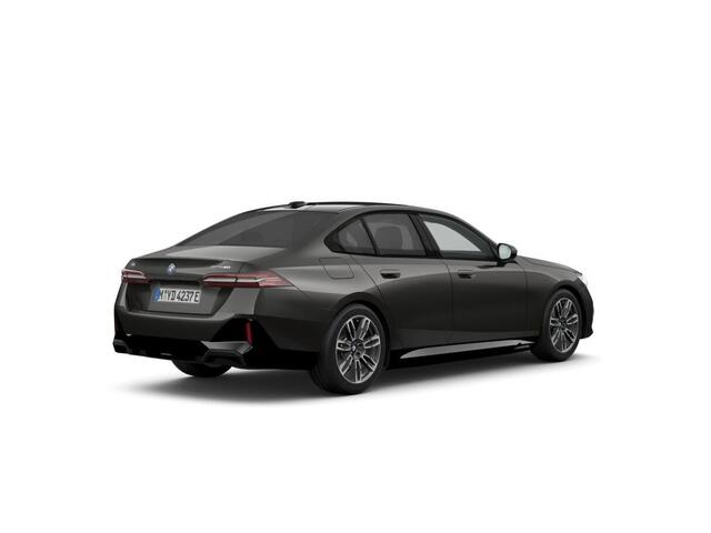BMW i5 eDrive40 Sedan | M Sport Edition | M Sportpakket | Innovation Pack | Travel Pack