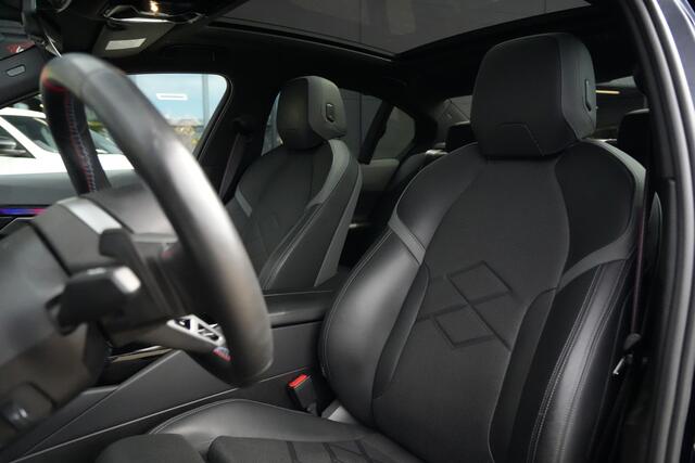 BMW i5 M60 xDrive 84 kWh 601pk Panoramadak/Bowers&Wilkins/360Camera