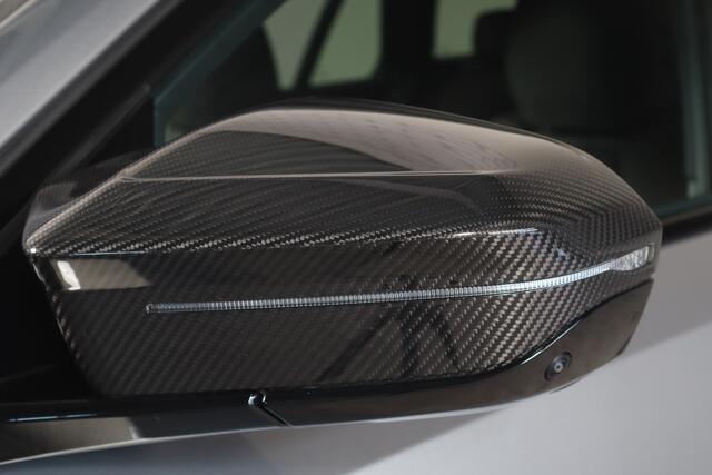 BMW i5 Touring M60 xDrive M-Sport Carbon I Elek.Trekhaak I Stoel Vent.