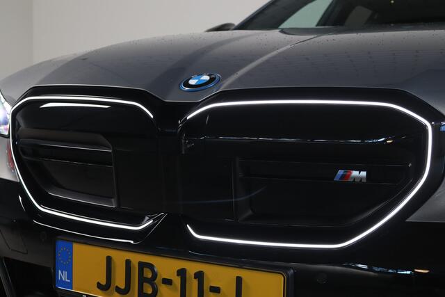 BMW i5 Touring M60 xDrive M-Sport Carbon I Elek.Trekhaak I Stoel Vent.