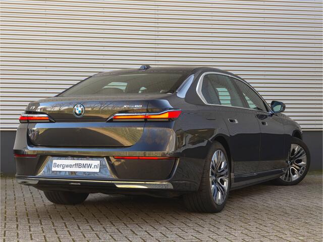 BMW i7 xDrive60 - Bowers & Wilkins - Automatische Deuren - Stoelventilatie + Massage