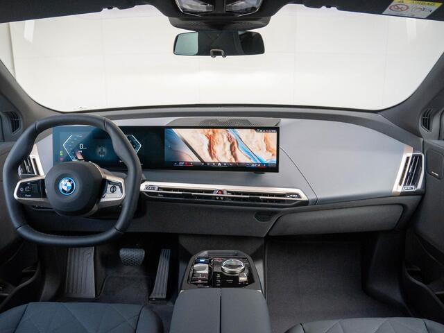 BMW iX xDrive40 | High Executive | Sport Edition | BMW Personal CoPilot Pack | Sportpakket
