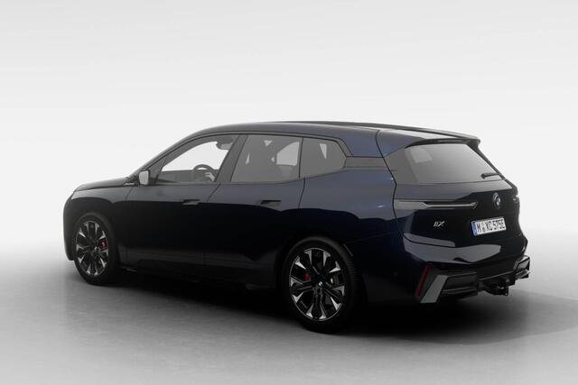 BMW iX xDrive45