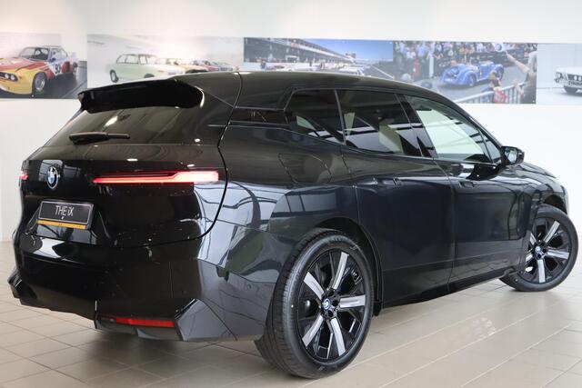 BMW iX xDrive40 Sport Edition | Driving Assistant Professional | Elektr. Trekhaak