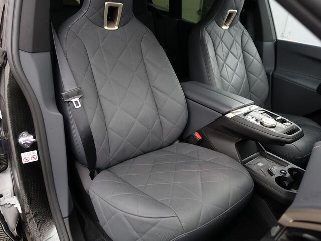 BMW iX xDrive40 M Sport Plus 77 kWh- Stoelmassage, Harman Kardon, 360 Camera, Head Up, Memory Seats, Sfeerverlichting