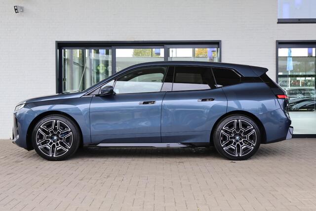 BMW iX xDrive60 | M Sportpakket | Comfort Pack | Innovation Pack