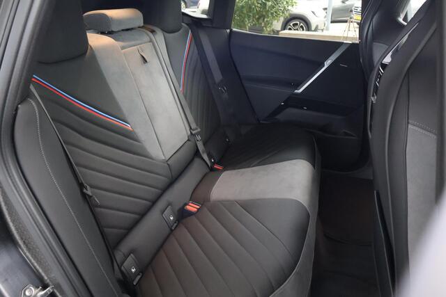 BMW iX xDrive60 | M Sportpakket | Comfort Pack | Innovation Pack