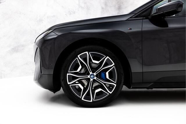 BMW iX xDrive40 High Executive 77 kWh | Sportpakket | Pano Sky Lounge | Harman-Kardon