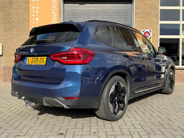 BMW iX HIGH EXECUTIVE 80KWh PANODAK/LEER/TREKHAAK/LED/CAMERA/1E EIG./NL