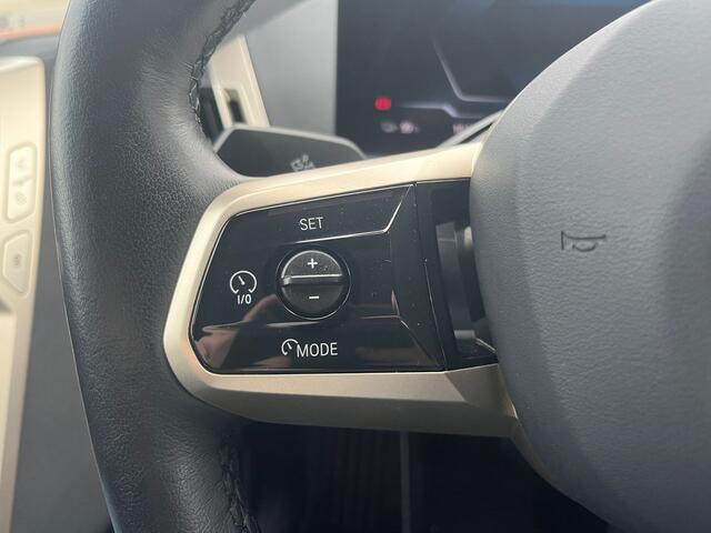 BMW iX xDrive40 Executive 77 kWh | Head-Up Display | Camera | Stoelverwarming | Navigatie |