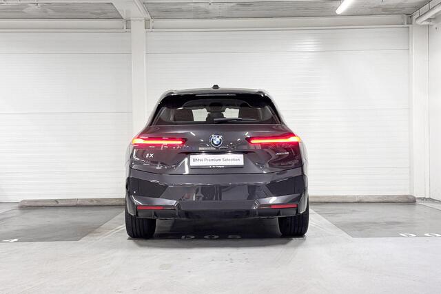 BMW iX xDrive50 Excellence 112 kWh | Selections |