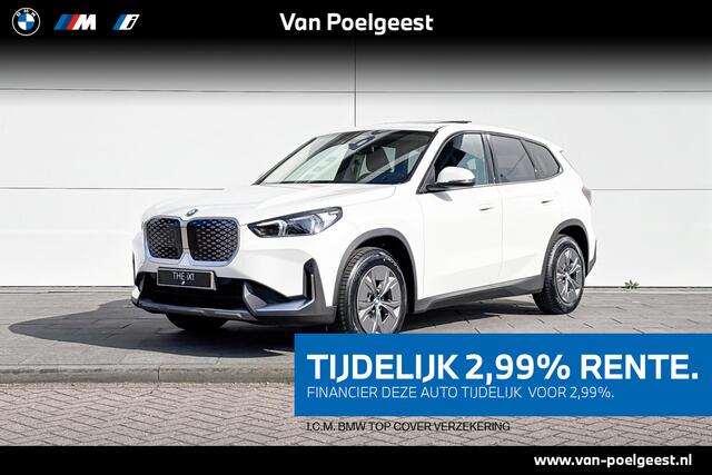 BMW iX1 eDrive20 Premium Pack | Travel Pack | Panoramadak