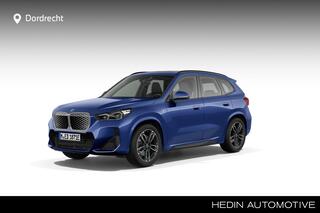 bmw-ix1-edrive20-67-kwh-m-sport--1