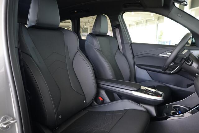 BMW iX1 eDrive20 M Sport Pro | Innovation Pack | Travel Pack | Comfort Pack | Elektr. Trekhaak