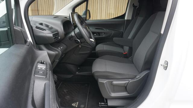 Citroen BERLINGO 1.5 BlueHDI 100pk Driver Navi Airco Cruise Control Side-bar 16inch LM *NL auto* 78794km!