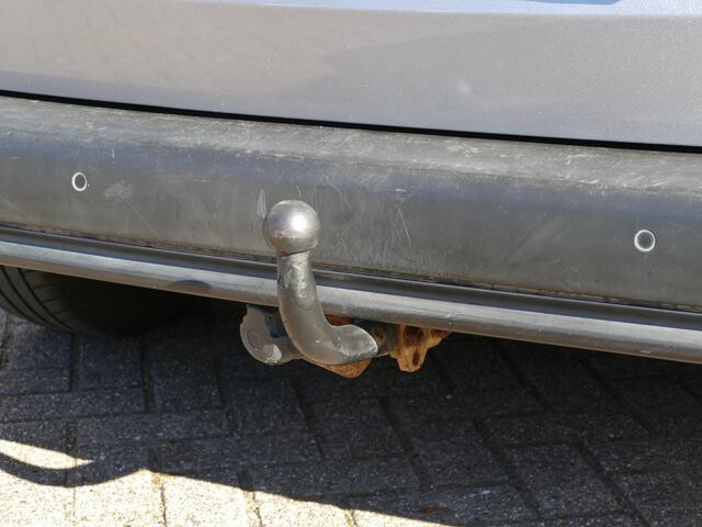 Citroen BERLINGO 1.2 110pk Feel | cruise control | trekhaak | airco