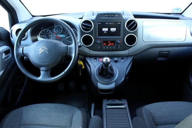 Citroen BERLINGO 1.2 PureTech Feel 2eEIG! CARPLAY PANO PDC TREKHAAK CRUISE '16