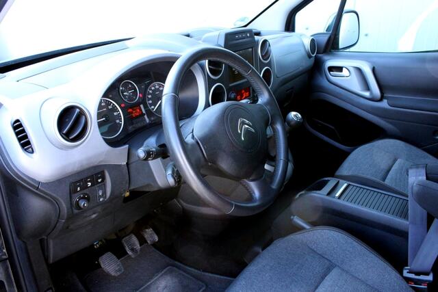 Citroen BERLINGO 1.2 PureTech Feel 2eEIG! CARPLAY PANO PDC TREKHAAK CRUISE '16