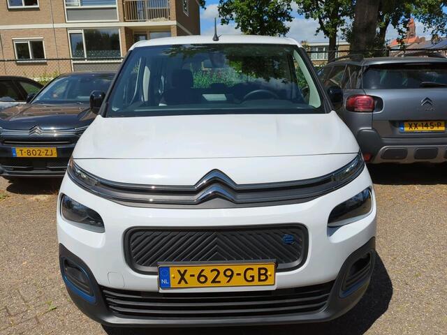 Citroen BERLINGO ë-Berlingo Feel 50 kWh Airco/Camera/Groot Scherm/Parkeersensoren/320km actieradius/GEEN AFLEVERKOSTEN