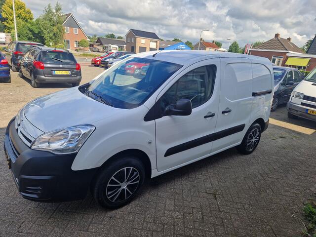 Citroen BERLINGO 1.6 HDI "Business Economy" Dubbele schuifdeur - Cruise - Trekhaak - Apk 14-07-2026 !!