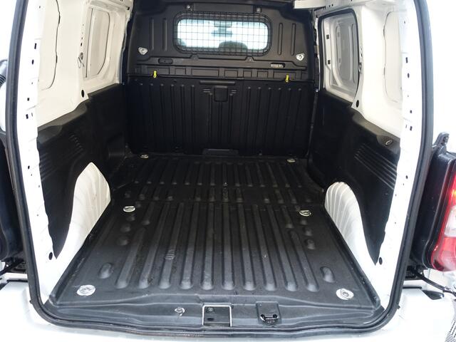 Citroen BERLINGO 1.6 BlueHDI Club- Park Assist, 3 Pers, Cruise, Bluetooth Audio, Pack Look